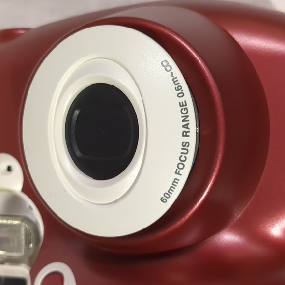 Polaroid 300 Instant Camera Maroon & White - Picture 10 of 12